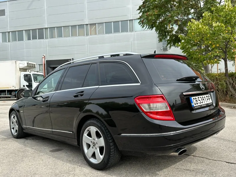 Mercedes-Benz C 220 Автомат-Кожа-170кс. Image 3