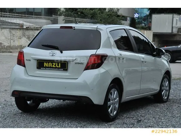 Toyota Yaris 1.33 Fun Special Skypack Image 4